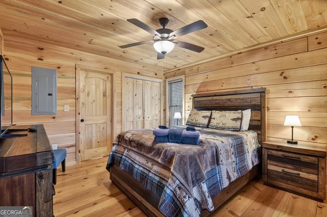 416 N Dustin Drive, Ellijay, GA 30540