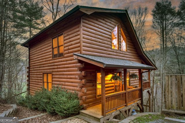 416 N Dustin Drive, Ellijay, GA 30540