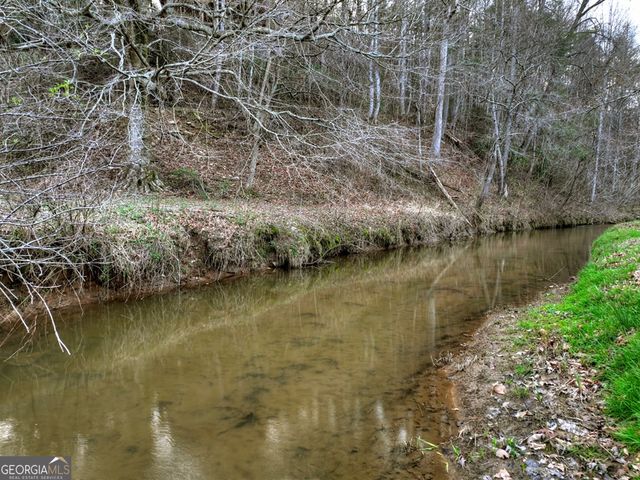 416 N Dustin Drive, Ellijay, GA 30540