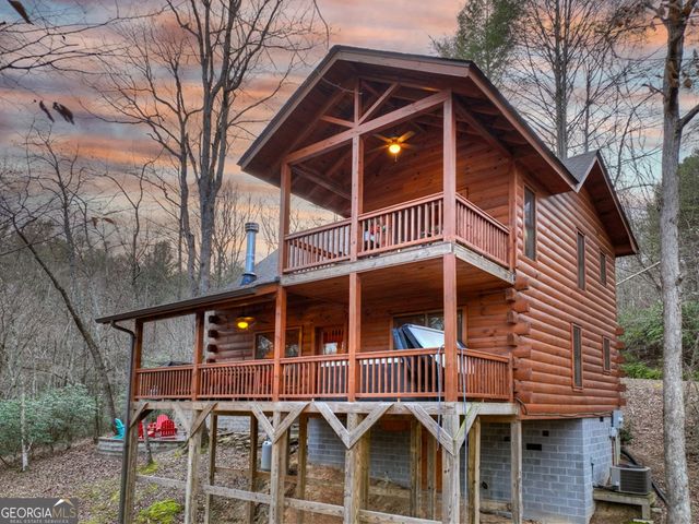 416 N Dustin Drive, Ellijay, GA 30540