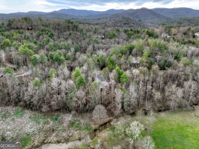 416 N Dustin Drive, Ellijay, GA 30540