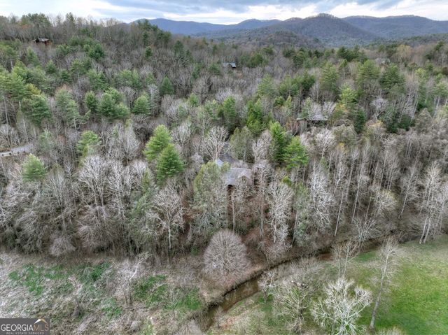 416 N Dustin Drive, Ellijay, GA 30540