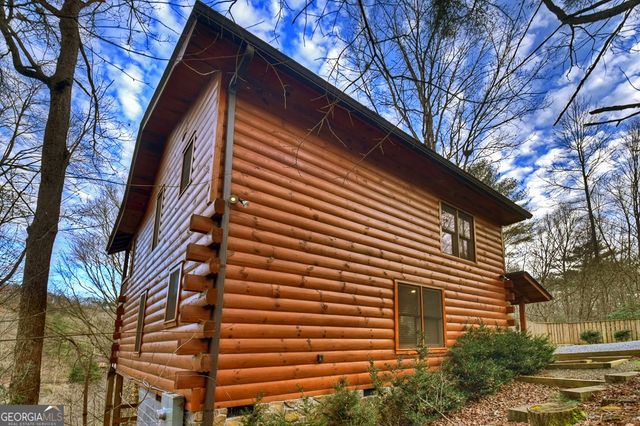 416 N Dustin Drive, Ellijay, GA 30540