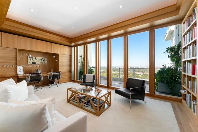 2627 S Bayshore Dr 3201, Miami, FL 33133