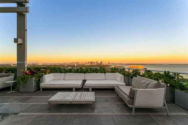 2627 S Bayshore Dr 3201, Miami, FL 33133