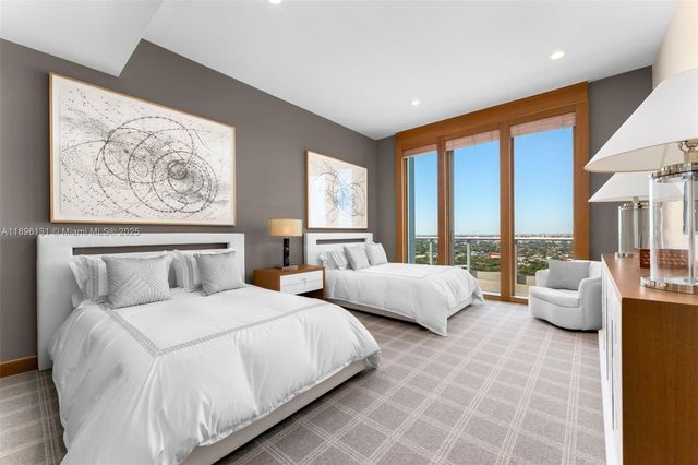 2627 S Bayshore Dr 3201, Miami, FL 33133