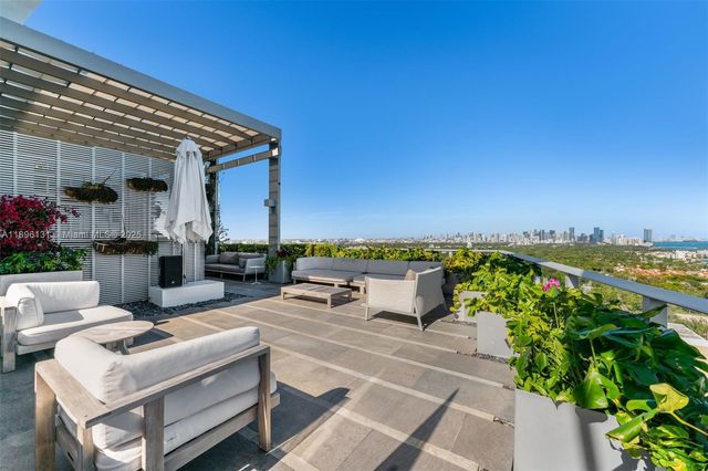 2627 S Bayshore Dr 3201, Miami, FL 33133