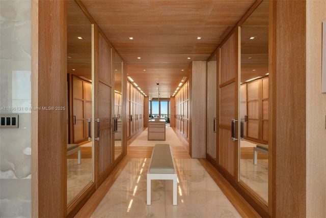 2627 S Bayshore Dr 3201, Miami, FL 33133