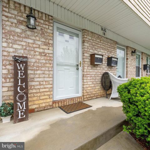1809 SILVER CT, Hamilton, NJ 08690