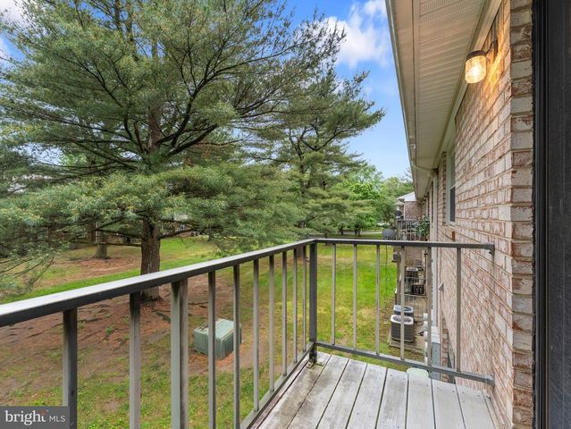 1809 SILVER CT, Hamilton, NJ 08690
