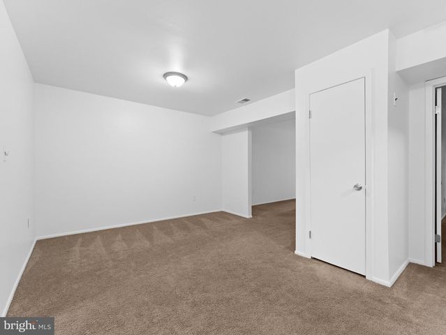 1809 SILVER CT, Hamilton, NJ 08690