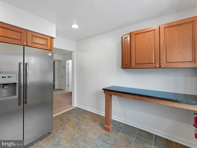 1809 SILVER CT, Hamilton, NJ 08690