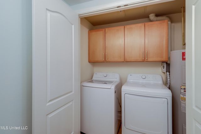 1200 Beach Drive, 1203, Gulfport, MS 39507