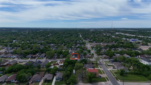 1006 E Allen Avenue, Fort Worth, TX 76104