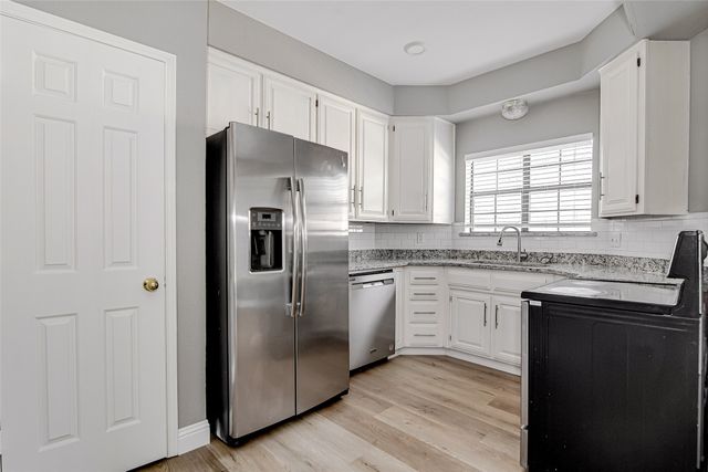 6701 Johns Court, Arlington, TX 76016