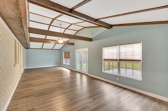 122 Longleaf Drive, Summerville, SC 29483