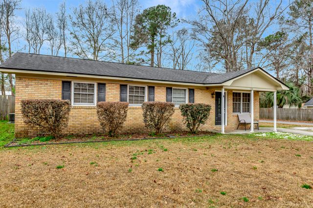 122 Longleaf Drive, Summerville, SC 29483