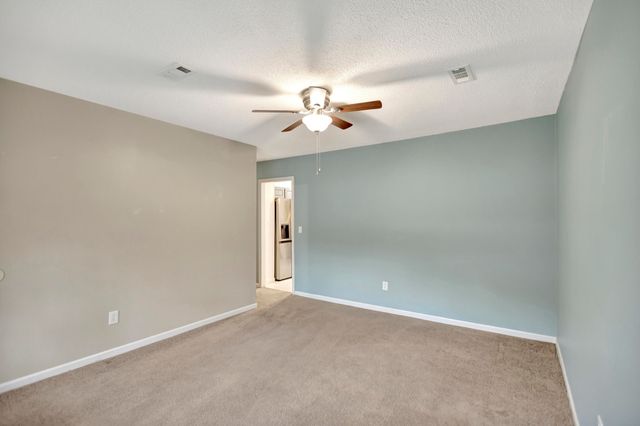 122 Longleaf Drive, Summerville, SC 29483