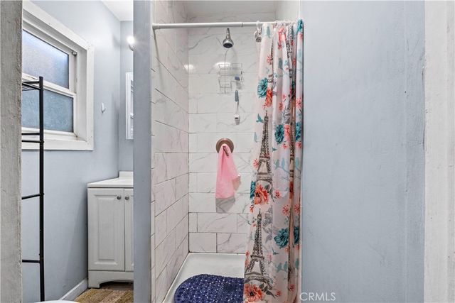 427 E Platt Street, Long Beach, CA 90805