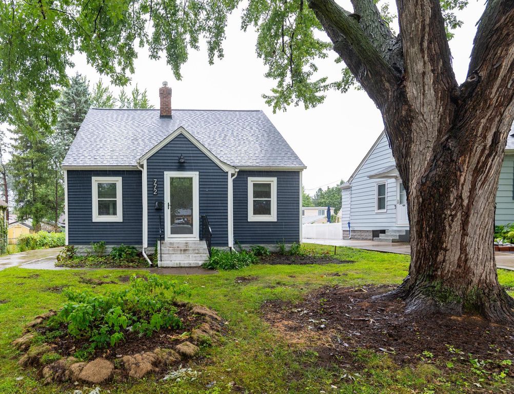 772 Iowa Avenue W, Saint Paul, MN 55117 — photo 2