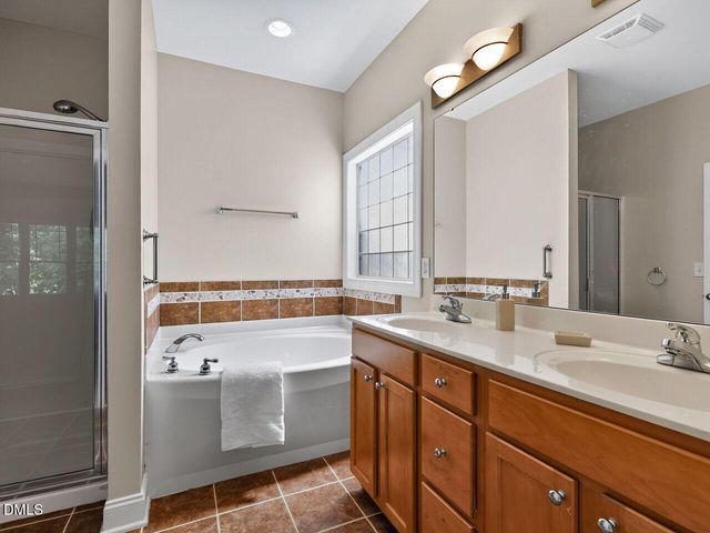 123 Homegate Circle, Apex, NC 27502