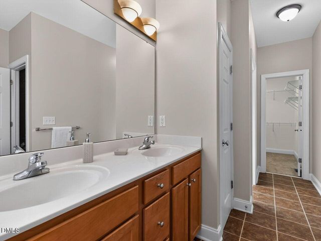 123 Homegate Circle, Apex, NC 27502