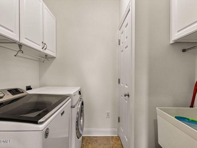 123 Homegate Circle, Apex, NC 27502