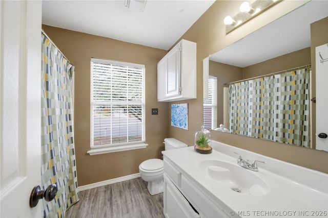 9713 S 69th East East Avenue, Tulsa, OK 74133