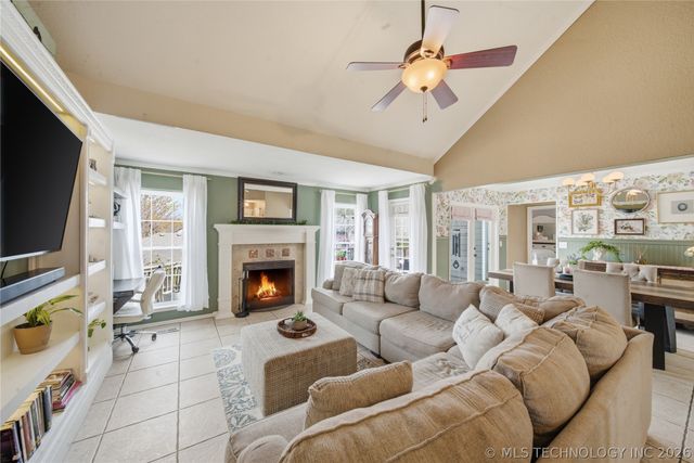 9713 S 69th East East Avenue, Tulsa, OK 74133