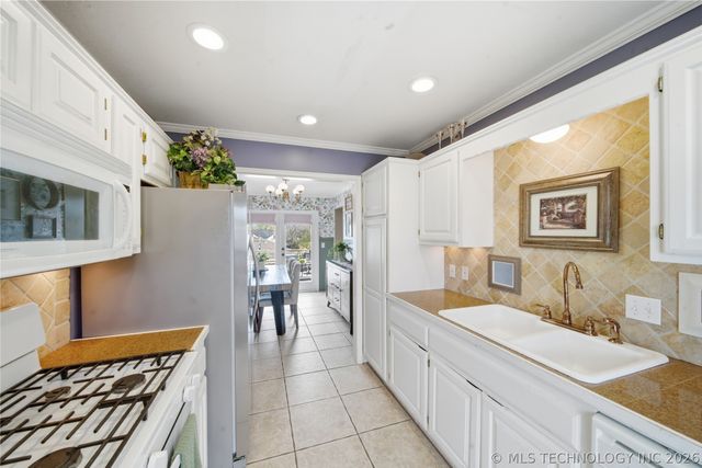 9713 S 69th East East Avenue, Tulsa, OK 74133