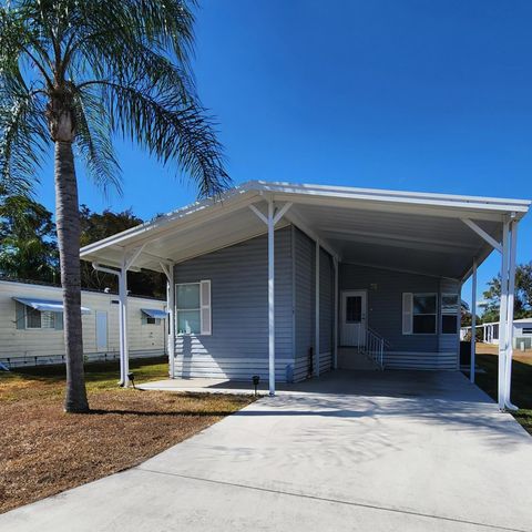 14 La Costa Lane, Port St. Lucie, Port St Lucie, FL 34952