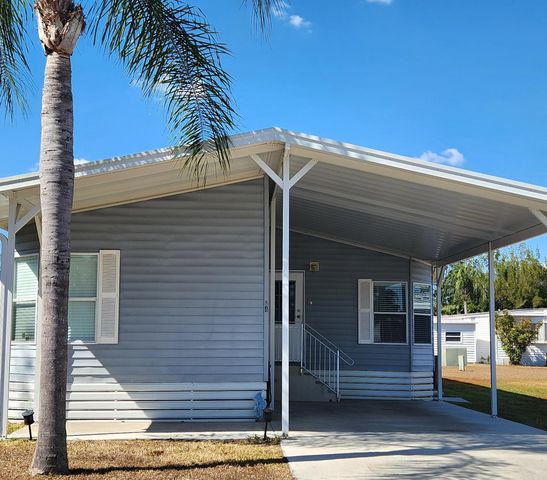 14 La Costa Lane, Port St. Lucie, Port St Lucie, FL 34952