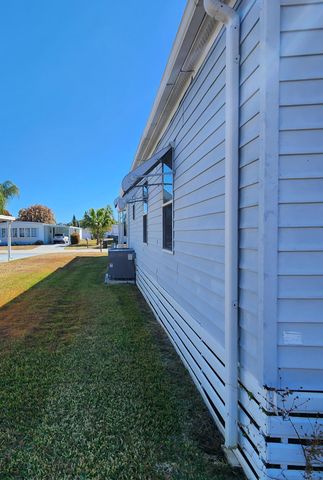 14 La Costa Lane, Port St. Lucie, Port St Lucie, FL 34952