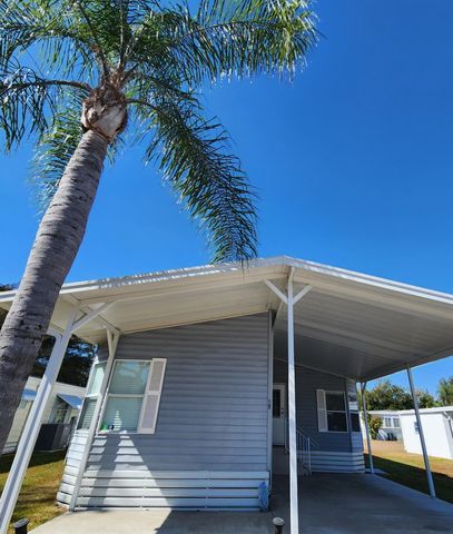 14 La Costa Lane, Port St. Lucie, Port St Lucie, FL 34952