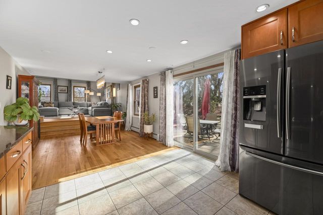 11249 N Oriole LANE, Mequon, WI 53092