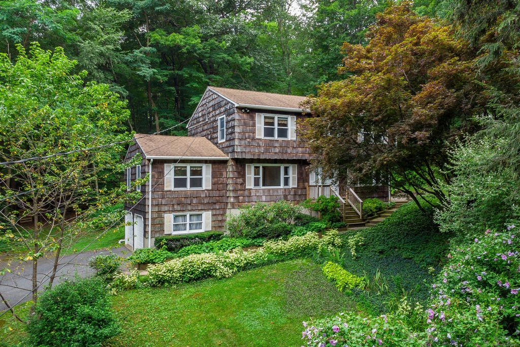 159 State Route 37, New Fairfield, CT 06812