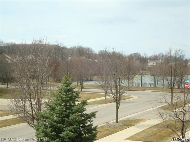 16872 Dover Drive, Northville, MI 48168