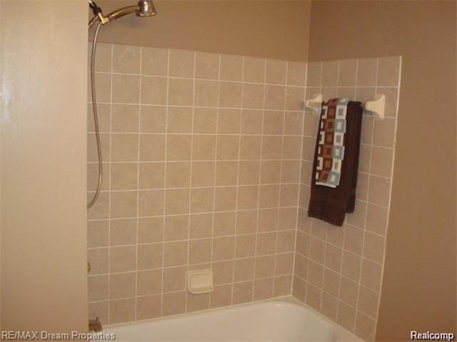 16872 Dover Drive, Northville, MI 48168