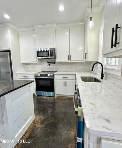 391 Scr 62, Magee, MS 39111