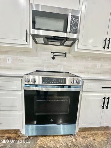 391 Scr 62, Magee, MS 39111