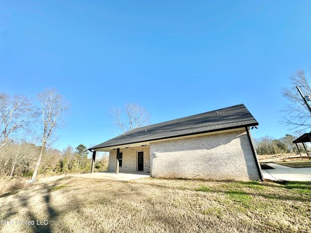 391 Scr 62, Magee, MS 39111