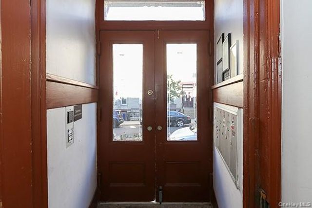 1832 George Street 2B, Ridgewood, NY 11385