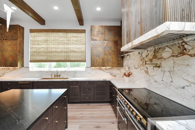 7153 Fm 1458 Road, Sealy, TX 77474