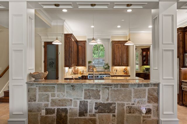 831 Simmons Court, Southlake, TX 76092