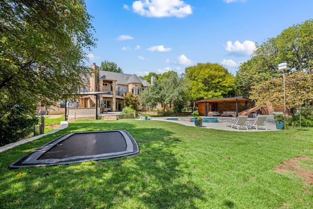 831 Simmons Court, Southlake, TX 76092