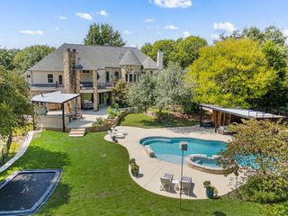 831 Simmons Court, Southlake, TX 76092