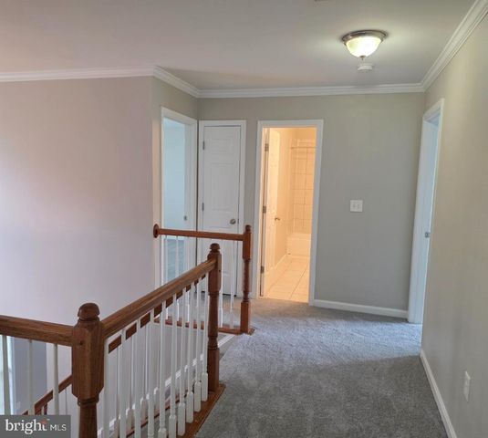 10320 WINGED ELM CIR, Manassas, VA 20110