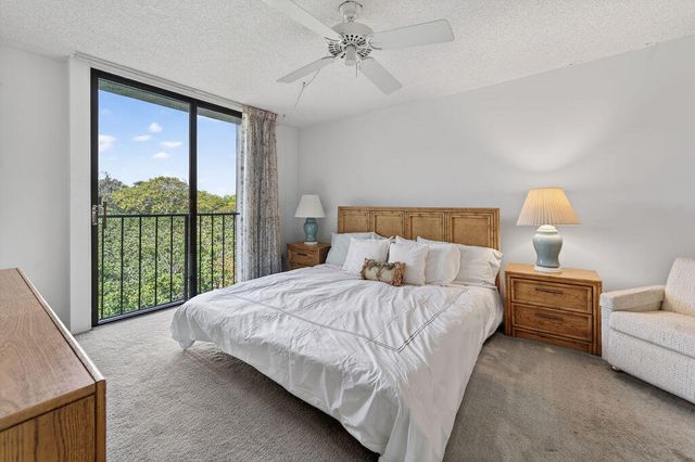 501 SW 11th Place 402-a, Boca Raton, FL 33432