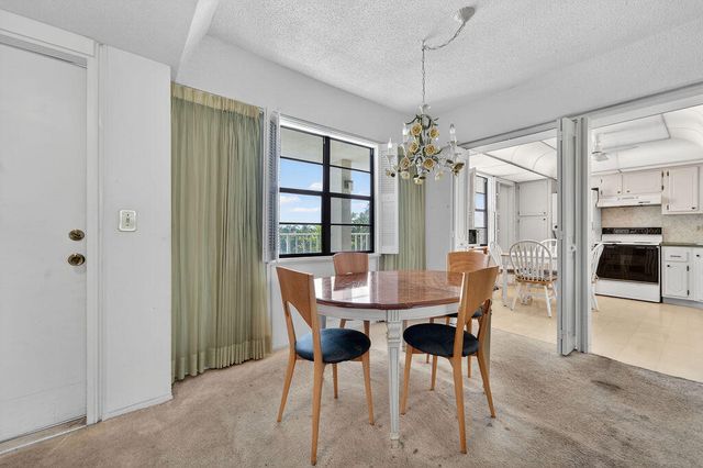 501 SW 11th Place 402-a, Boca Raton, FL 33432