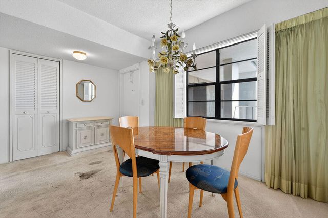 501 SW 11th Place 402-a, Boca Raton, FL 33432